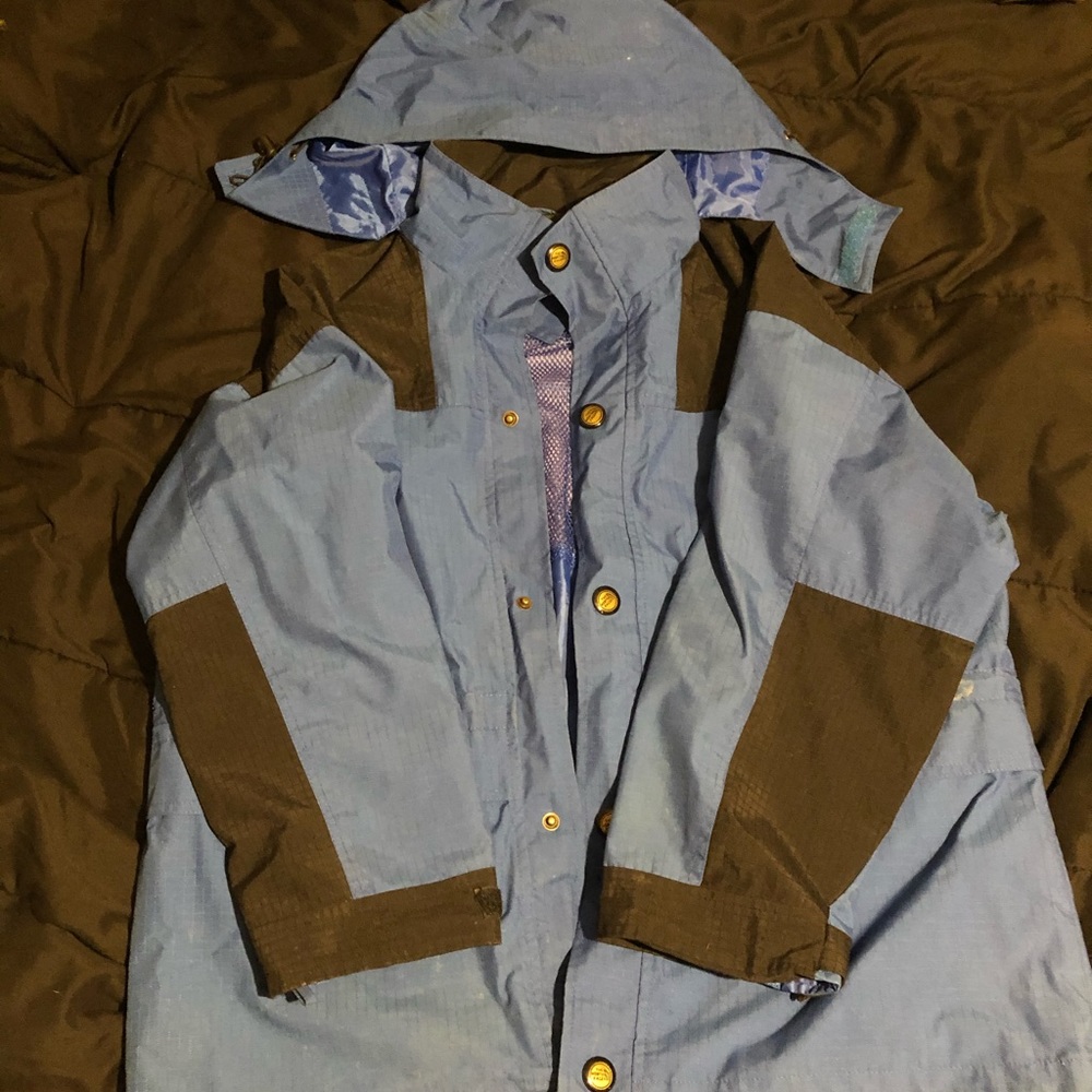 Rain/wind jacket - Picture 2 of 3